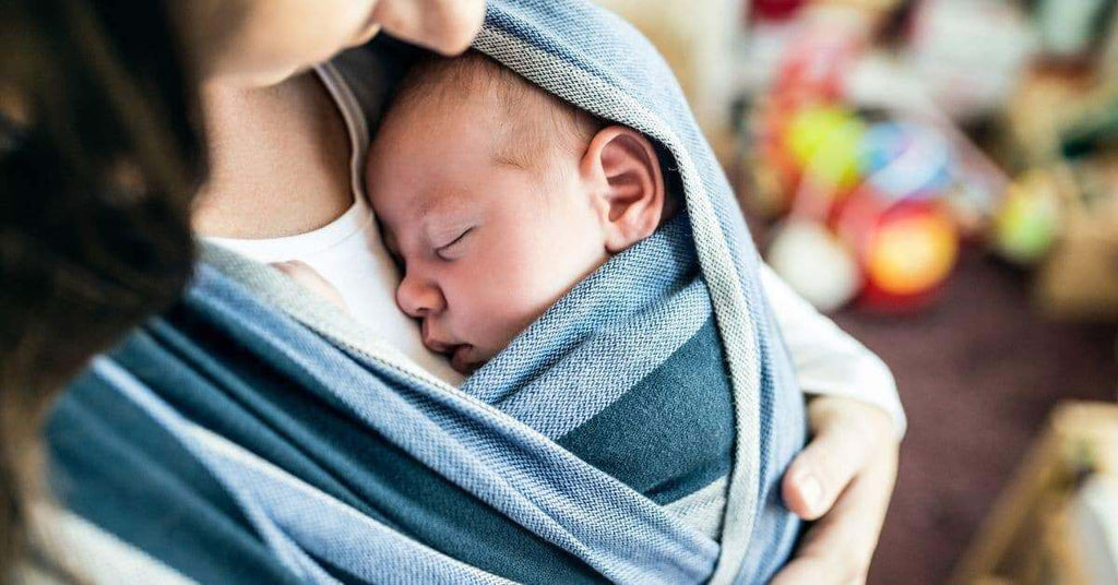 Windelfrei unterwegs abhalten: 8 beste Tipps für Babys