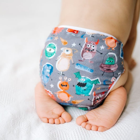 Nacht-Höschenwindel mit Einlage von Bamboolik (3,5-15 kg)